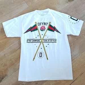 DFYNT men's white graphic tee. Size medium.